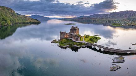 Eilean Donan castle seen from above on sunset, SMAF02144