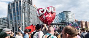 Die letztjährige „Rave the Planet“-Parade in Berlin, hier am Potsdamer Platz.