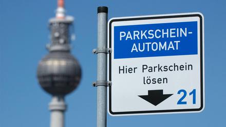 Demnächst könnten in Berlin deutlich mehr Parkplätze gebührenpflichtig werden. 