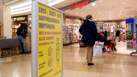 Es könnte so einfach sein: Impfangebot in den Schönhauser-Allee-Arcaden in Berlin-Prenzlauer Berg.