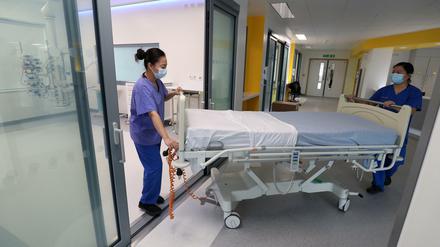 Die Krankenhäuser in Berlin bereiten sich auf weitere Intensiv-Patienten mit dem Coronavirus vor. 