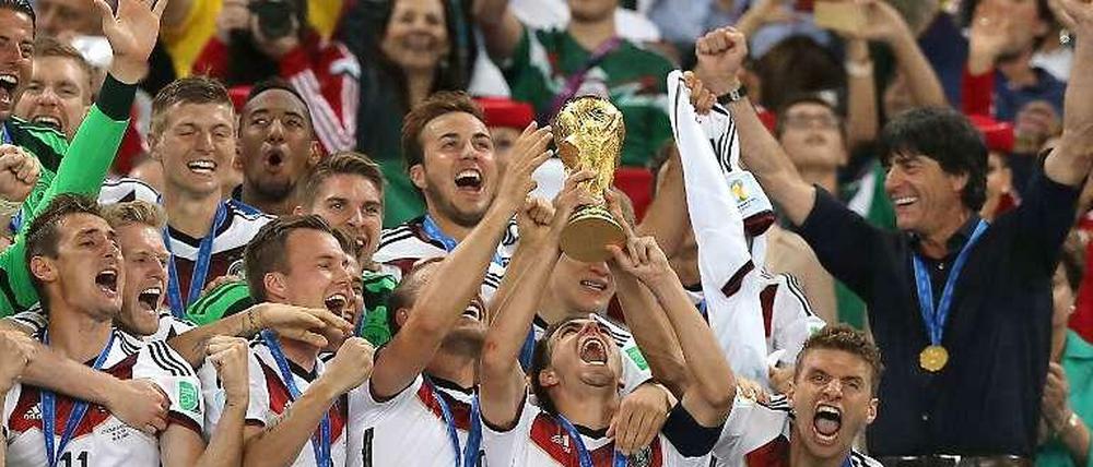 Deutschlands WM-Helden lassen sich am Dienstag in Berlin feiern.