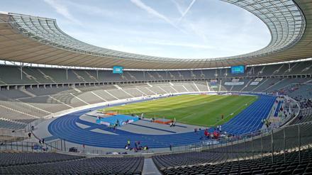 Für Fußball ungeeignet? Hertha BSC hadert mit dem Olympiastadion.