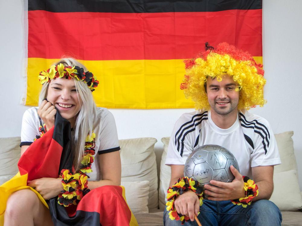 WM 2018 - eine Stilfrage: Mit Wurst und Vuvuzela: Was anziehen zur WM?