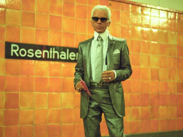 Der erste Berliner Hipster. Karl Lagerfeld am Rosenthaler Platz.