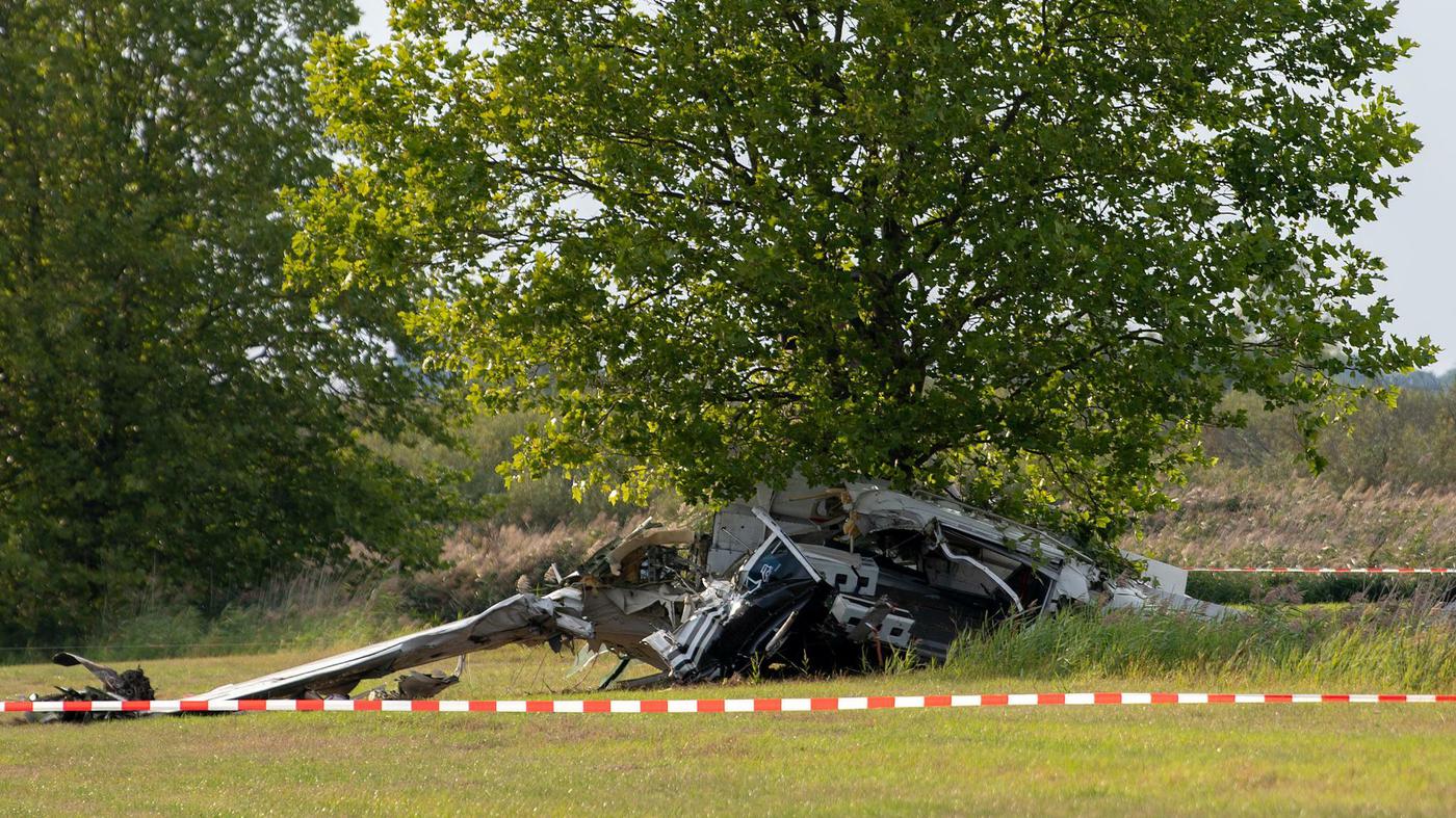 Pilot stirbt bei Absturz eines Kleinflugzeugs