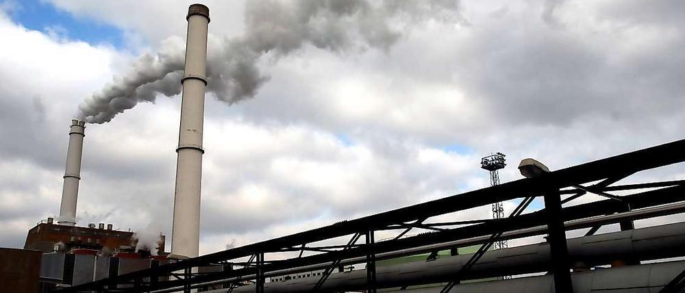 Klimaschädling. Braunkohle als Brennstoff und veraltete Technik machen das Kraftwerk Klingenberg zum schmutzigsten in Berlin.