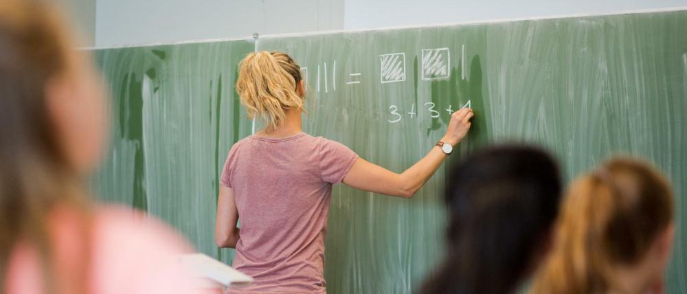 Quereinsteiger und Studienräte sollen durch das neue Programm besser auf die Praxis an Berliner Schulen vorbereitet werden.