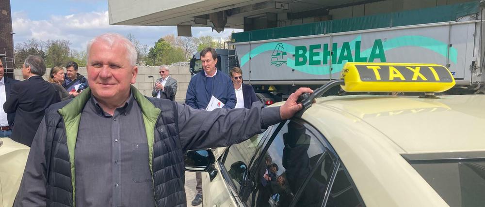 Leszek Nadolski, Chef der Berliner Taxi-Innung, fordert Hilfe von der Landespolitik – unter anderem bei der Umstellung auf E-Antriebe.
