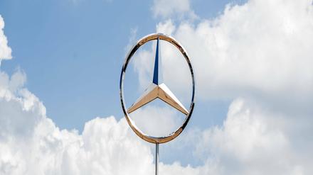 Mercedes Benz will die Produktion bis 2030 komplett auf Elektrofahrzeuge umstellen.
