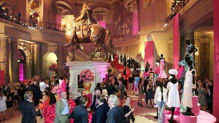 Bei der „Escada Pink Party“ 2009 wurden die Gäste ins Eingangsfoyer des Bodemuseums gelockt.