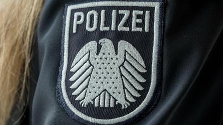 Im März wurde ein Keylogger an einem Dienstcomputer der Berliner Polizei entdeckt. Ein Beamter hatte ihn dort installiert. Warum?
