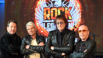 Herbert Dreilich (l-r), Matthias Reim, Dieter «Maschine» Birr und Toni Krahl nehmen am 04.10.2017 in Berlin an einer Pressekonferenz zum neuen Album der Rock Legenden teil. 
