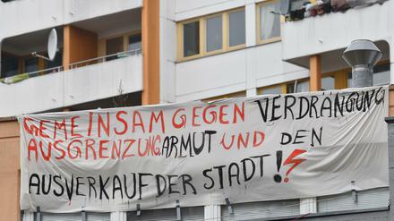In Friedrichshain-Kreuzberg wird nicht nur über das Vorkaufsrecht debattiert, sondern auch über die Dealerproblematik am Kottbusser Tor.