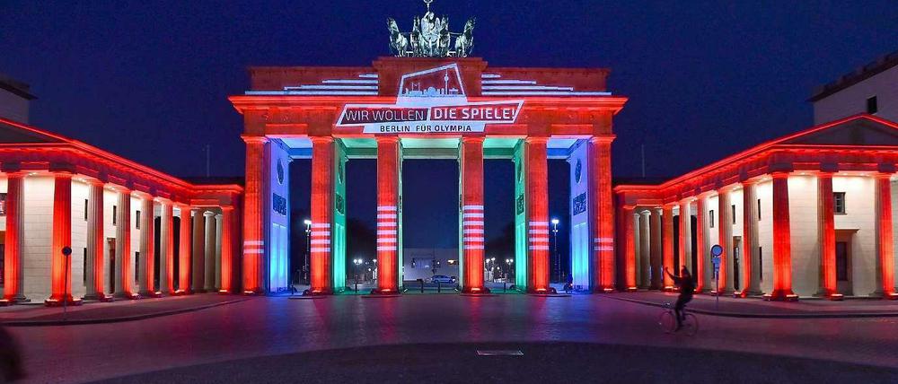 Das war schonmal nachhaltig: Das Brandenburger Tor blieb stehen, nachdem es für Olympia Werbung gemacht hatte, und wird weiterhin als Touristenmagnet genutzt.