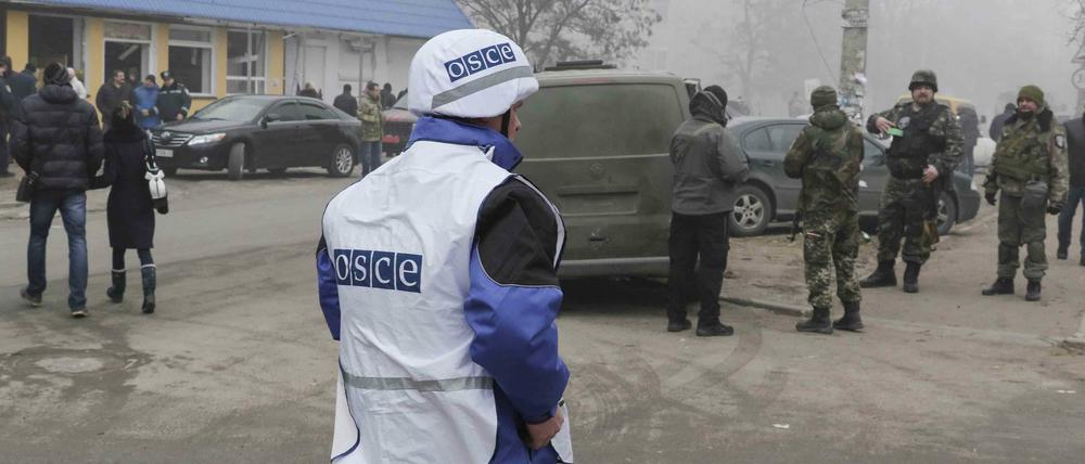 Einsatz auch am Kotti? Vielleicht wird dieser OSCE-Mitarbeiter aus der Ukraine bald versetzt.