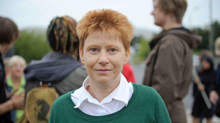 Die Linken-Politikerin Petra Pau engagiert sich seit langem für Flüchtlinge im Bezirk Marzahn-Hellersdorf und wurde dafür auch bedroht.