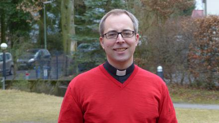 "Kirche ist da, wo es Spaß macht", sagt Jens Jacobi. Der 39-Jährige ist der neue Pfarrer in Wannsee.