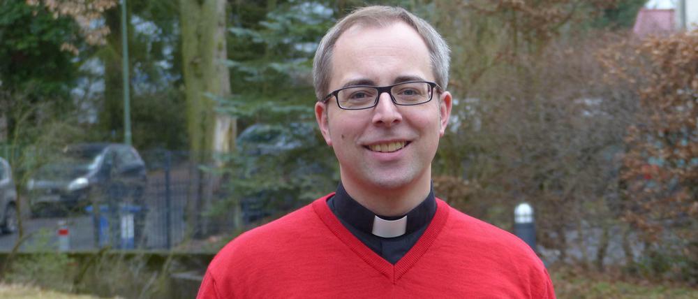 "Kirche ist da, wo es Spaß macht", sagt Jens Jacobi. Der 39-Jährige ist der neue Pfarrer in Wannsee.