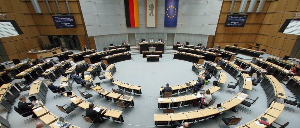 Das Berliner Abgeordnetenhaus stimmte am Donnerstag unter anderem über das umstrittene Antidiskriminierungsgesetz ab.