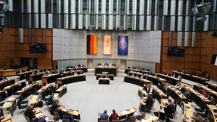 Das Berliner Abgeordnetenhaus lehnte den CDU-Antrag am Donnerstag zur Verbeamtung ab. 
