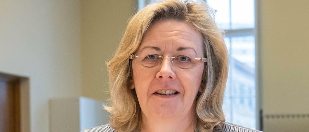 Heike Fölster, Finanzgeschäftsführerin der Flughafengesellschaft, sagte am Freitag vor dem BER-Untersuchungsausschuss aus.