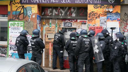 Polizeieinsatz in der Rigaer Straße.