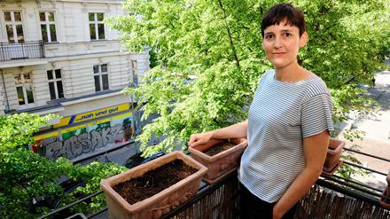 Die Autorin Anke Stelling hat für ihren Roman „Schäfchen im Trockenen“ den Preis der Leipziger Buchmesse erhalten. 