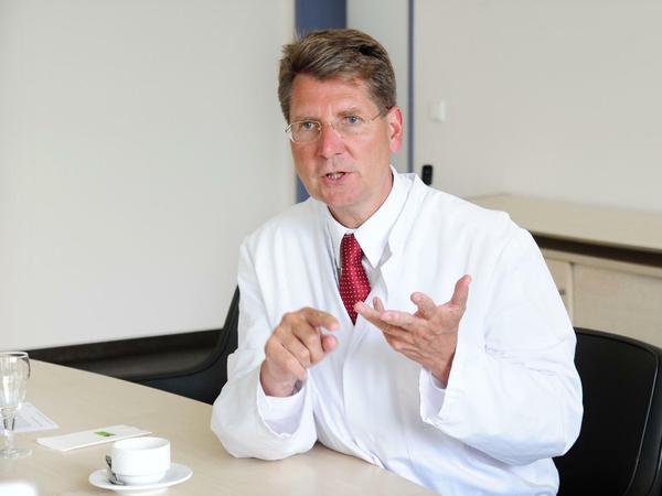 Prof. Dr. med. Axel Ekkernkamp, Geschäftsführer des Unfallkrankenhauses Marzahn (aufgenommen 2014).
