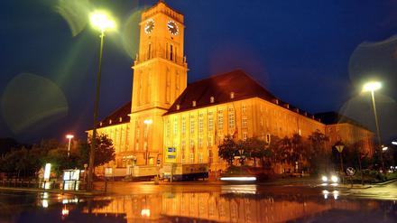 Das Rathaus Schöneberg muss für fast fünf Millionen Euro saniert werden.