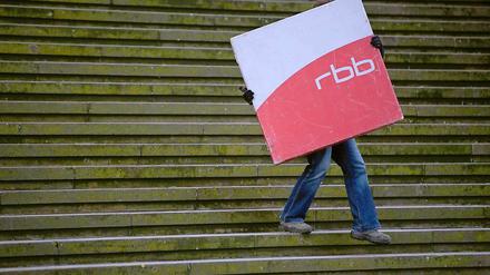 An alt und bemoost wie Schild und Treppe ist auch das Programm des RBB.
