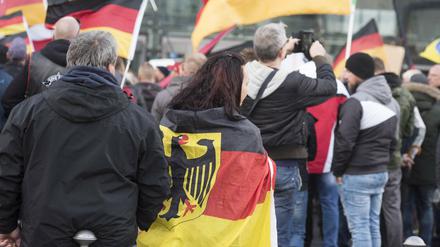 "Wir sind Deutschland"-Demonstrationen in Berlin: Der Verfassungsschutz stuft die Anmelder als "muslimfeindliche Extremisten" ein.