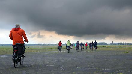 Das weitläufige Tempelhofer Feld ist bei Radfahrern beliebt. Permanent gezählt werden sie dort allerdings nicht. 