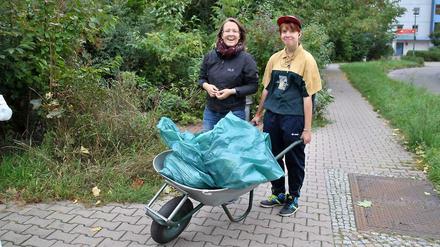 In Hellersdorf ist man sich einig: Müll gehört nicht ins Naturschutzgebiet