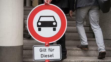 Die Dieselfahrverbote werden in Berlin nur langsam vorbereitet.