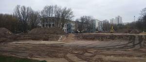 Noch nicht viel zu sehen von der neuen Grundschule in der Sewanstraße. 