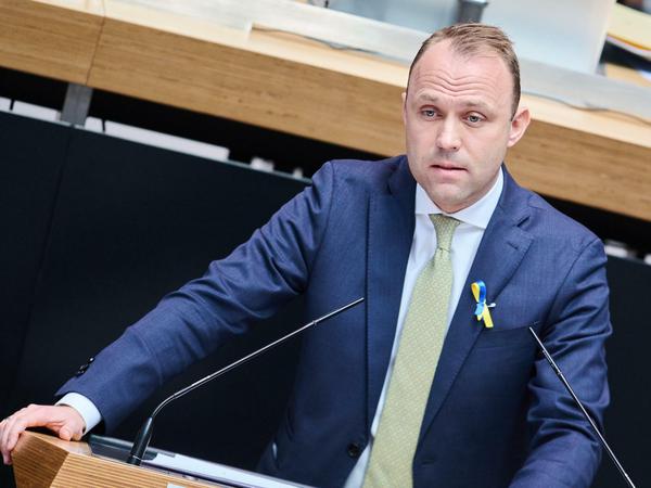 FDP-Fraktionschef Sebastian Czaja sprach vom "Amtsmissbrauch" durch Rot-Grün-Rot.