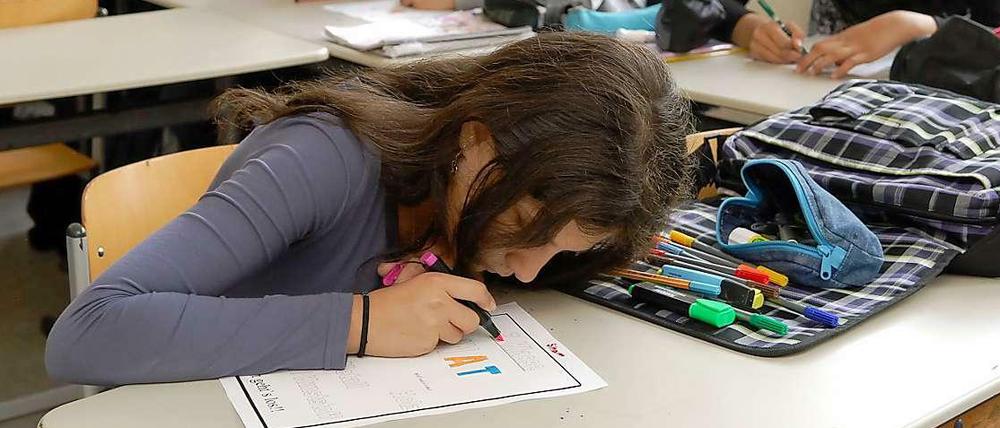 Schüler im Prüfungsstress: Jeder dritte Neuntklässler scheitert an den Ansprüchen der Berufsbildungsreife.