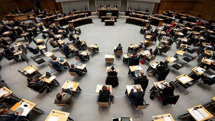 Das Berliner Abgeordnetenhaus debattiert am Donnerstag über den Umgang mit islamistischem Terror.