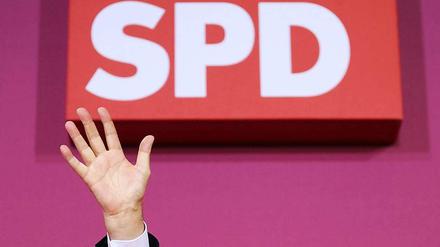 Handzeichen: Die SPD ist im Wedding bei der Wahl 2013 die stärkste Kraft