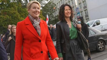 Franziska Giffey (links) und Bettina Jarasch (Bündnis 90/Die Grünen) wirken schon ziemlich harmonisch.