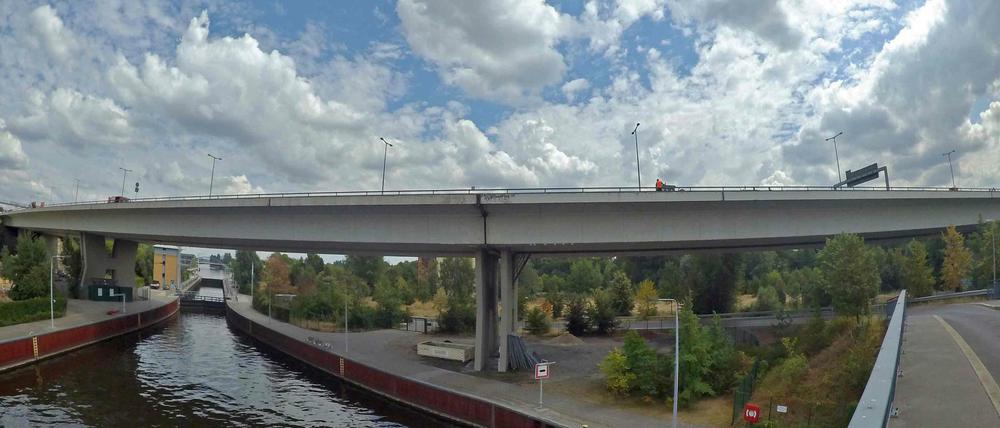 Die Rudolf-Wissell-Brücke auf der A100 wird für Bauarbeiten gesperrt.