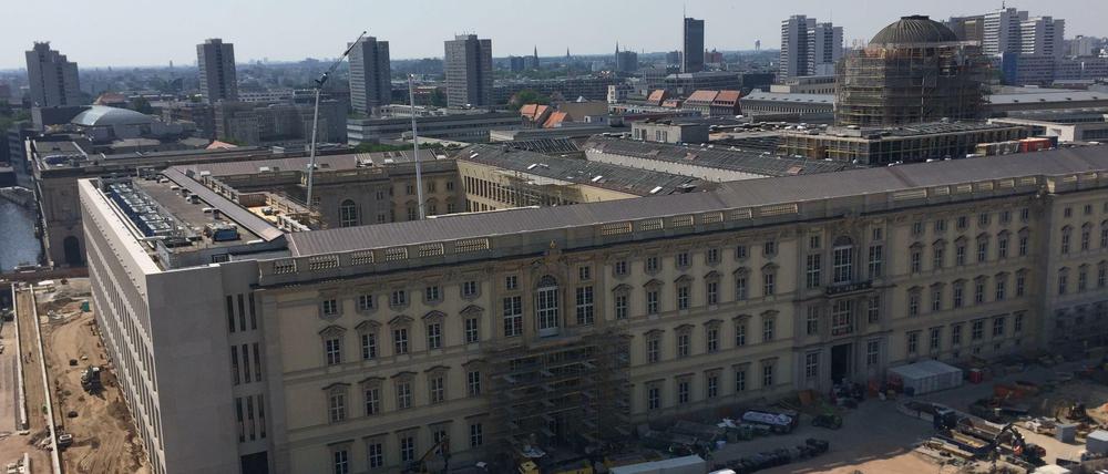 Blick auf die Baustelle von Stadtschloss und Humboldt Forum.