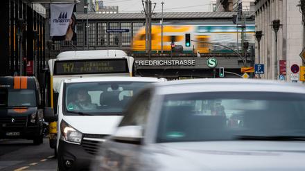 Auch ein Abschnitt der Friedrichstraße darf in Zukunft nicht mehr mit Diesel-Fahrzeugen befahren werden.