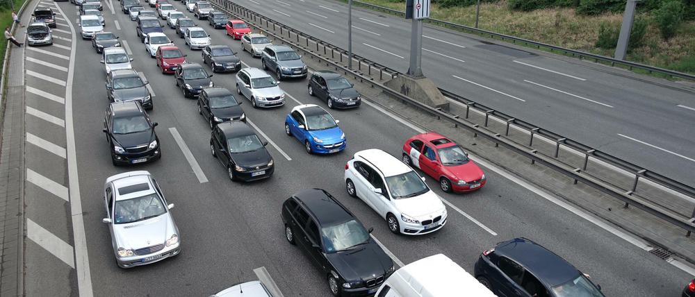 Eine Studie warnt vor vermehrtem Verkehrsaufkommen zur BER-Eröffnung. 