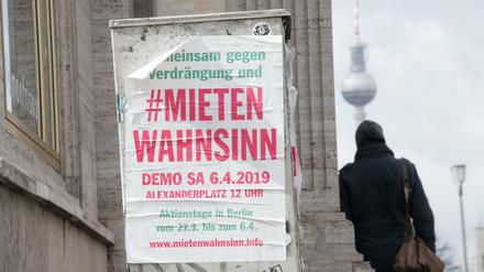 "Gemeinsam gegen Verdrängung und Mietenwahnsinn". Die Demonstration beginnt um 12 Uhr auf dem Alexanderplatz.