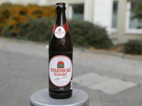 Was in Hamburg das Astra, ist in Berlin das Sternburg. Wie der einstige DDR-Exportschlager zum Szene-Bier werden konnte, weiß heute niemand mehr so genau. 