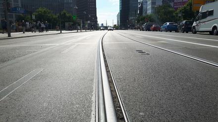 Auf diesen Gleisen in der Leipziger Straße ist noch nie ein Zug gefahren. 