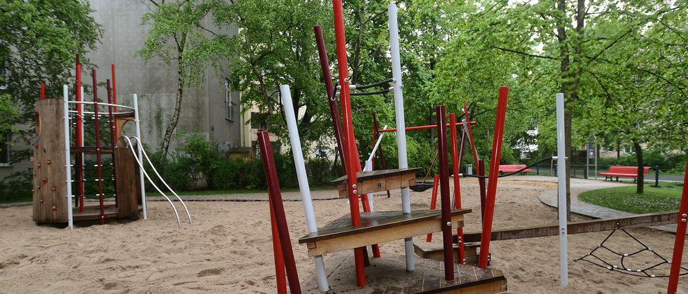 Der Spielplatz im Alice-Salomon-Park in Schöneberg. Dort wurden Stecknadeln gefunden.