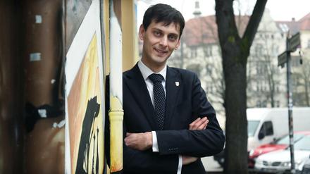 Der Bürgermeister des Bezirks Neukölln: Martin Hikel (SPD) 
